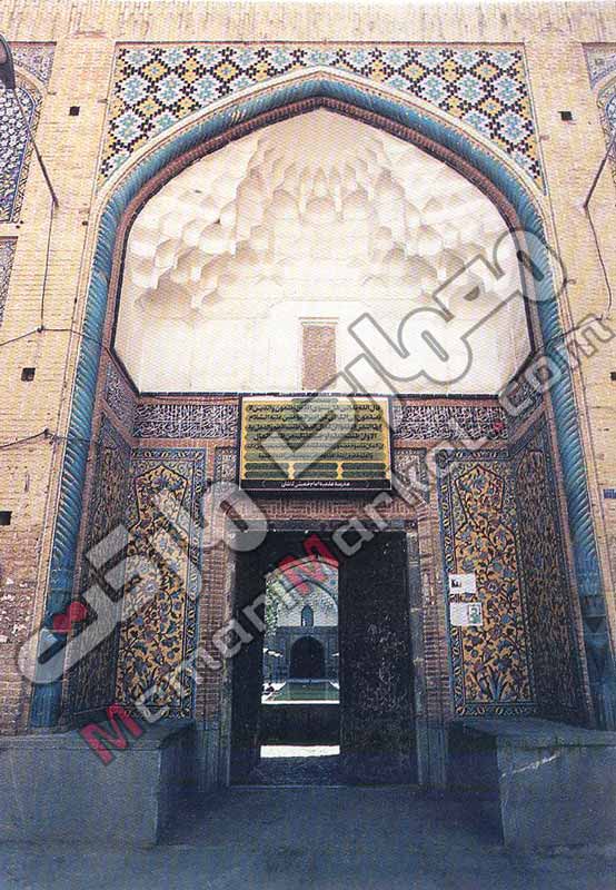 سردر ورودی مسجد مدرسه امام خمینی کاشان